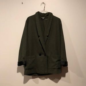 Signet Sportswear New York Vintage Dark Green Cuffed Coat